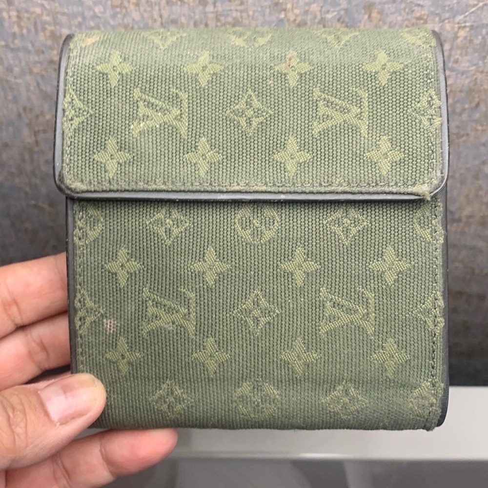 Louis Vuitton bag and wallet (sold as a set) - Picture 10 of 16